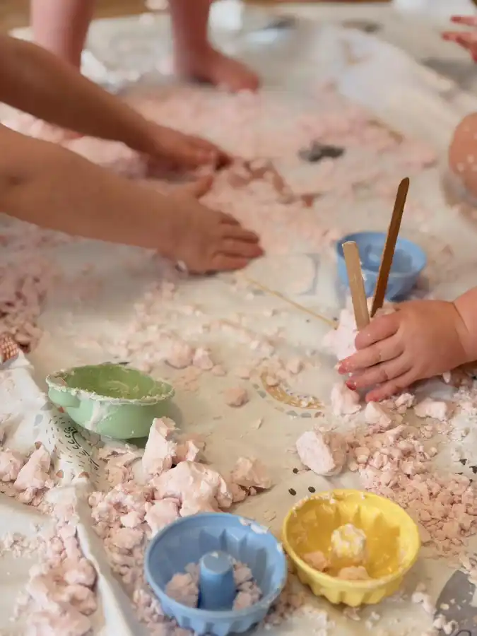 Dzień pełen nauki przez zabawę w Osadzie Bliskości